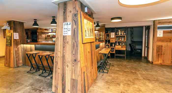 Hotel Petit Palais, Cervinia ski chalet, image 2